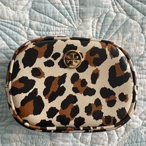 Tory Burch Cosmetic pouch